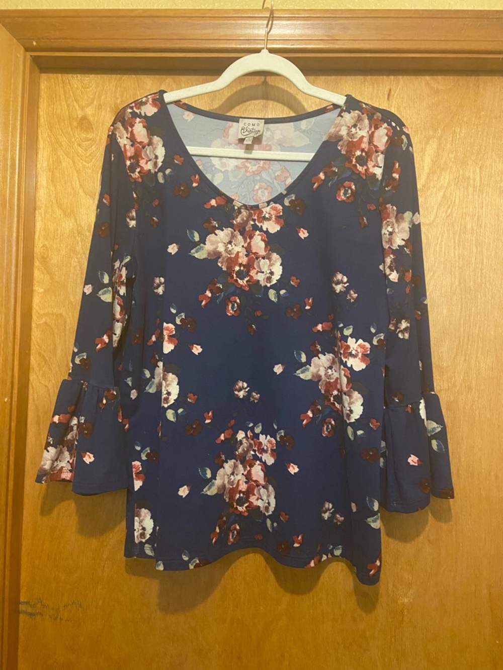 Como Vintage Navy Floral V-Neck Bell Sleeve Blouse